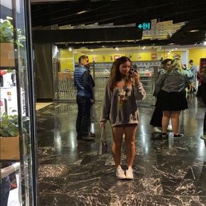 Meet your Posher, Skylar